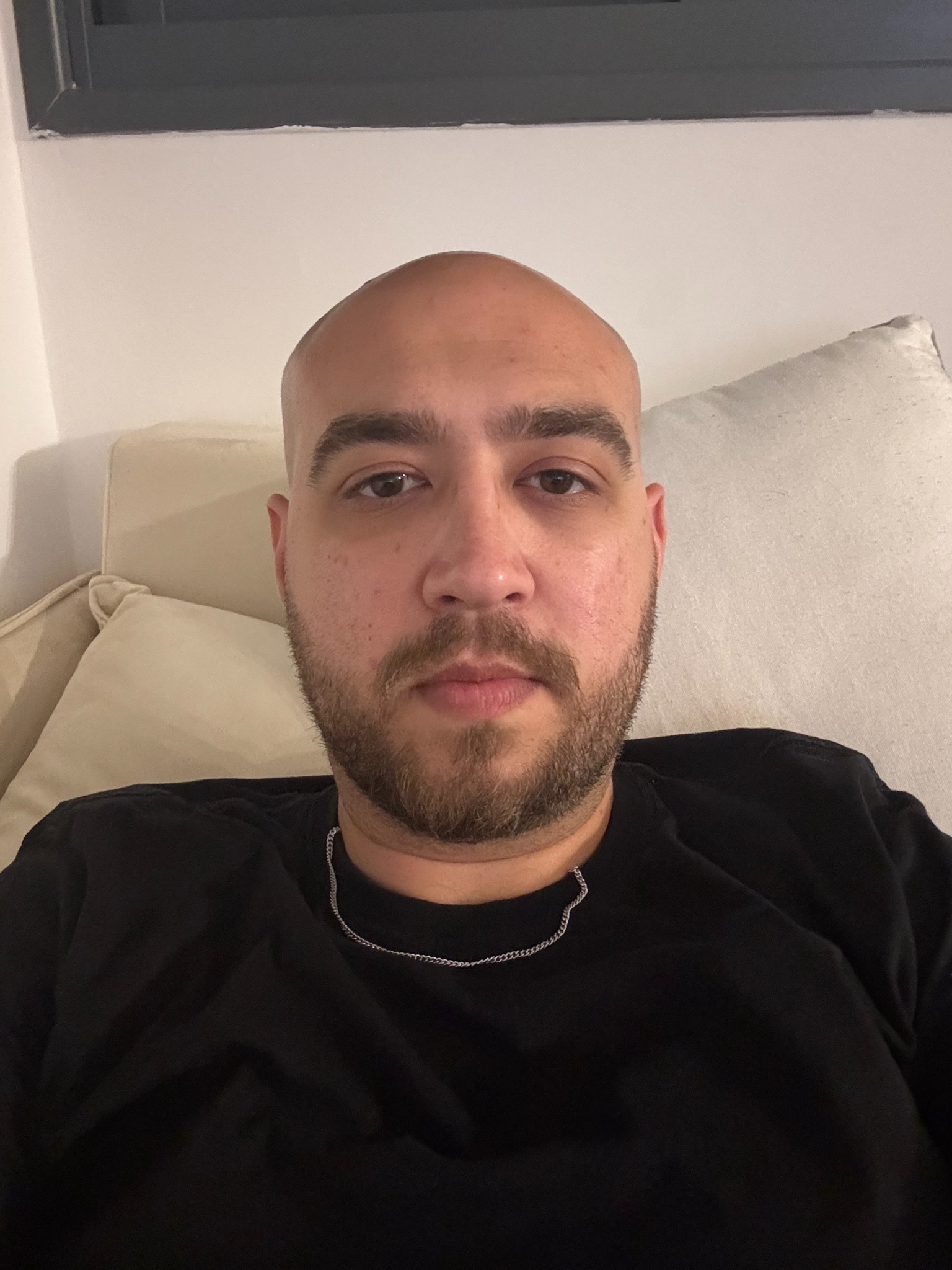 Professional LinkedIn Photo - DrawGPT