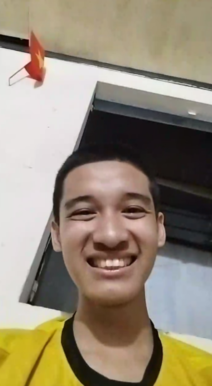 Ghibli Style Portrait - DrawGPT