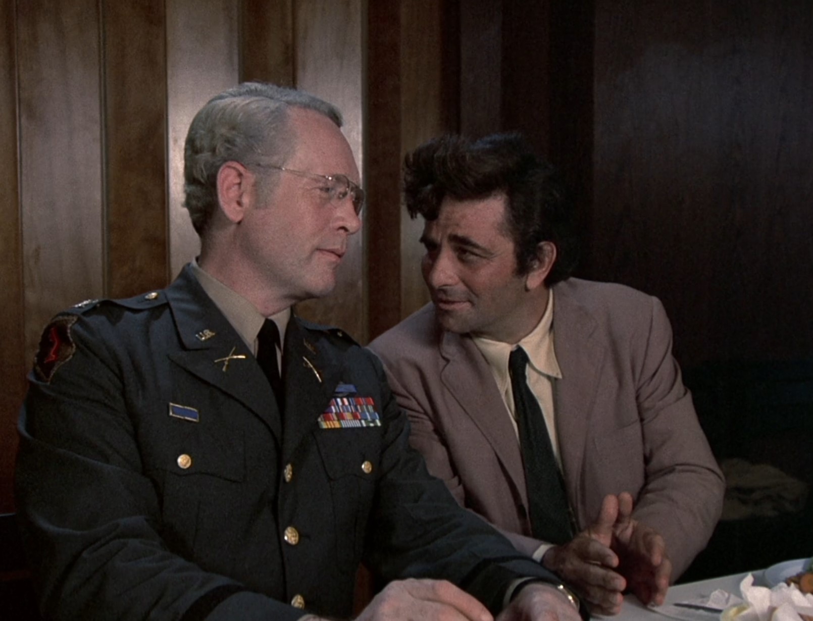 Columbo Detective Vibes - DrawGPT